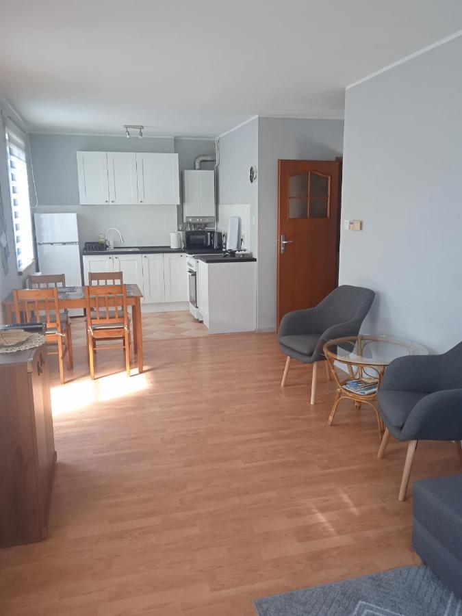 Sloneczny Apartament W Centrum Pieknych Karkonoszy Jelenia Gora Exterior photo